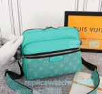 Replica L---V Messenger Green Canvas Sports Bag For Sale